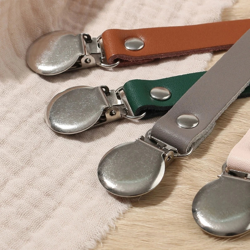 Leather Baby Pacifier Chain Rainbow Soother Pacifier Clips Chain Metal Dummy Clip Nipple Holder Clasps Baby Feeding Accessories